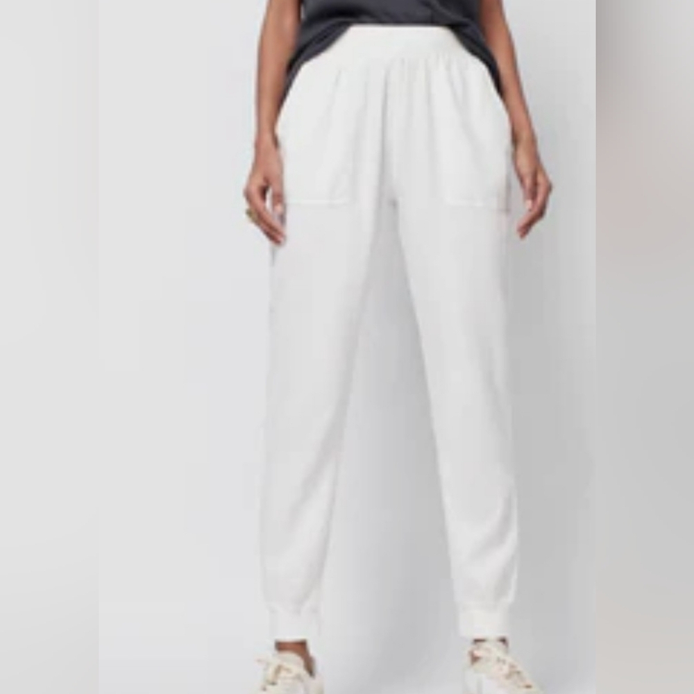 Faherty White Women's Joggers